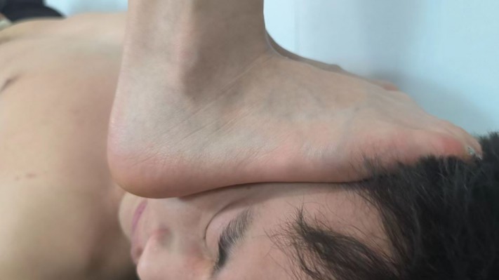 图片[11]_【女神学院·诗琪】满屏大长腿踩踏_绳艺库视频下载