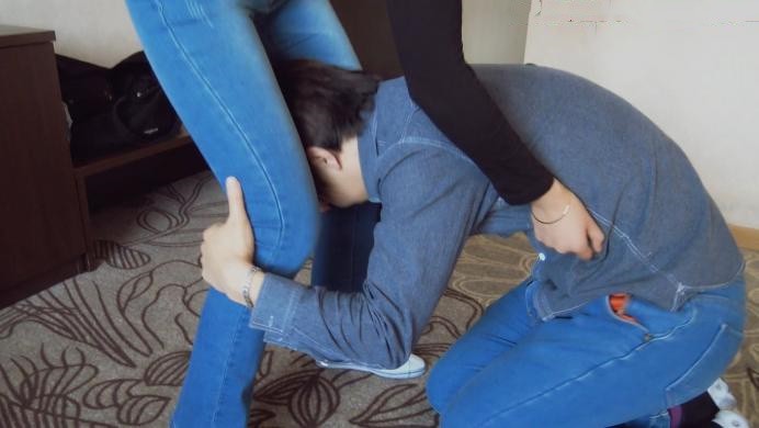 图片[19]_晓时代 新疆小姐姐艺术踢打完虐嘴损挑事男_绳艺库视频下载