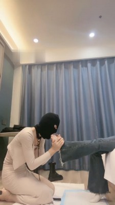 图片[6]_【不期而遇】CD奴-喂食转胯/遛狗/sp_绳艺库视频下载