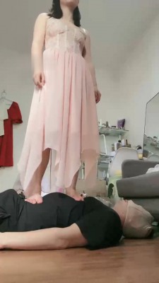 图片[7]_【糯米姐姐】sp/踩狗头/舔原味jio/伺候洗脚_绳艺库视频下载