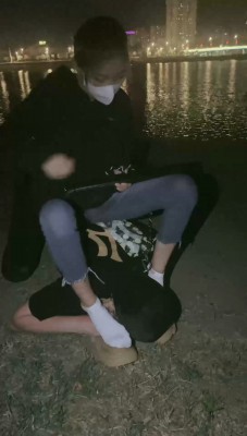 图片[3]_【尤黎】原味鞋袜户外公开处刑大学生_绳艺库视频下载