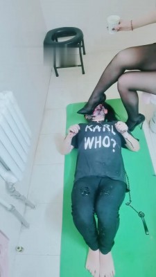 图片[11]_【梦幻大大】母畜-香水控制/喝圣水/吃鞋油_绳艺库视频下载