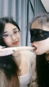 【小羊】近距离-母畜-恋足狂舔_绳艺库视频下载