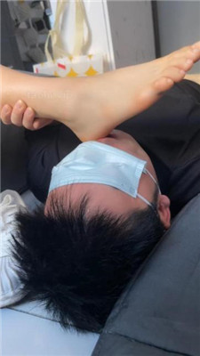 图片[7]_【玥野兔】舔脏小白鞋原味棉袜_绳艺库视频下载