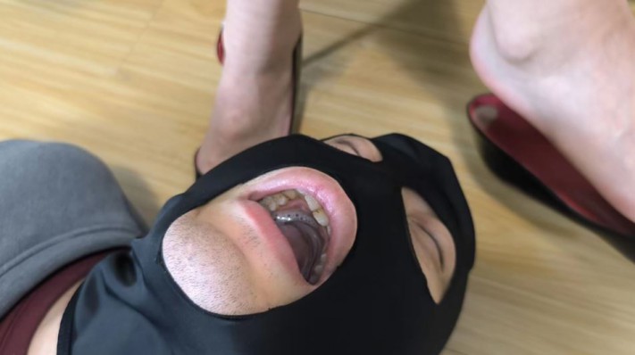 图片[4]_【女神学院·梓】首次给狗子开发圣水_绳艺库视频下载