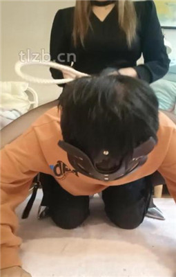 图片[3]_【温妤】黑丝高跟踩脚垫/骑马_绳艺库视频下载