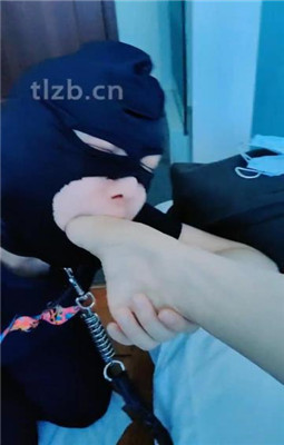 图片[6]_【伯爵】车站后车不忘玩狗_绳艺库视频下载