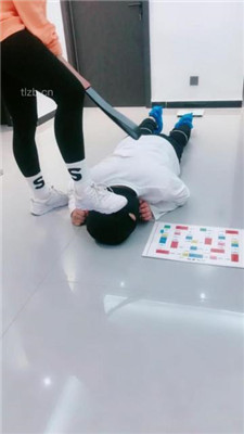 图片[2]_【伊柔】飞行棋决定刑罚大挑战_绳艺库视频下载