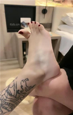 图片[19]_【反差楠熙】下贱母狗下跪发骚求虐_绳艺库视频下载