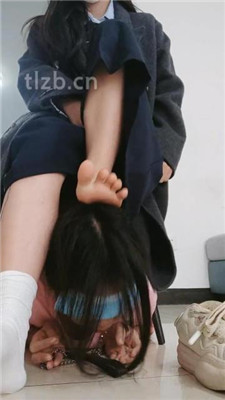 图片[18]_【爱可呀】学姐舌头清洗各种鞋/脚喂食踩舌【完整版】_绳艺库视频下载