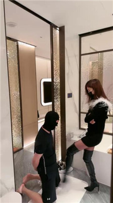 图片[3]_【美美子】长靴/高跟踢裆踩踏-耳光坐垫/恋足闻_绳艺库视频下载