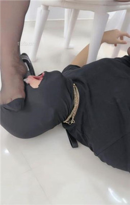 图片[16]_【冰夏S】近距离舔黑丝/插嘴/狗链遛狗/板子打狗_绳艺库视频下载