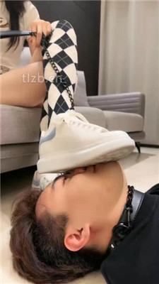 图片[8]_【青岛妲己】提档耳光/全体重踩踏/嘴喂酸奶/嘴塞袜子/骑脖_绳艺库视频下载