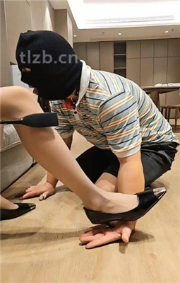 图片[20]_【森田熙子】模特S-虐乳/骑马/高跟踩狗舌/闻舔丝袜脚_绳艺库视频下载