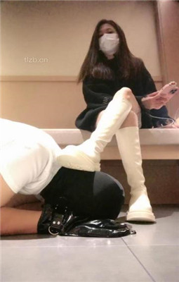 【小软】口水-跪舔长靴黑船袜裸足_绳艺库视频下载