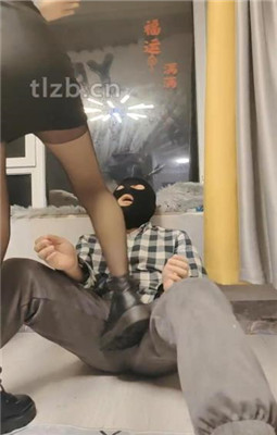 图片[9]_【丫丫】靴子踢踹重度专场_绳艺库视频下载