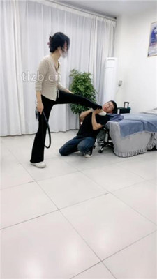 图片[14]_【小九】偷闻原味被暴揍_绳艺库视频下载