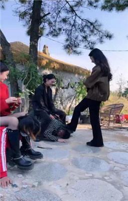 图片[10]_【宸宸】庄园3S调教情侣奴-遛狗骑马/皮靴清理【三视角版】_绳艺库视频下载