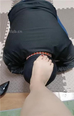 图片[11]_【平凡】虐宠物狗-鞭打耳光口水_绳艺库视频下载