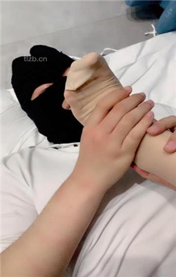 图片[6]_【六酱】高跟肉丝脚裸足踩脚垫_绳艺库视频下载