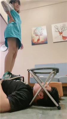 图片[3]_【柔儿公主】人形痰盂垃圾桶-口水圣水_绳艺库视频下载