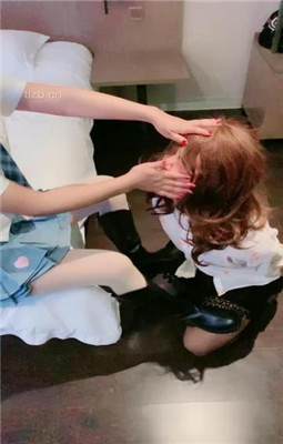 图片[15]_【赵奈奈】长靴S暴打偷原味的贱奴_绳艺库视频下载