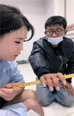 图片[16]_【孤傲女帝】艺术踩手/打断戒尺/碾压狗爪/打手心_绳艺库视频下载