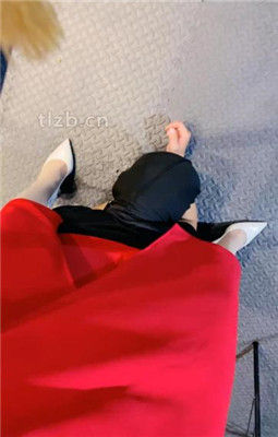 图片[13]_【冰诺】高跟踩狗/物化脚垫/sp_绳艺库视频下载