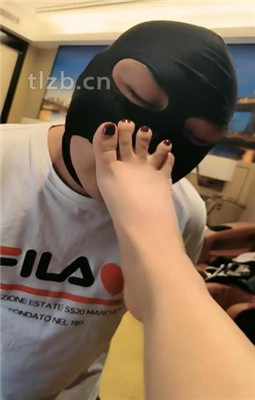 图片[7]_【馨雅】反绑/嘴叼高跟/虐乳/耳光/高跟踩踏/裸足深喉_绳艺库视频下载