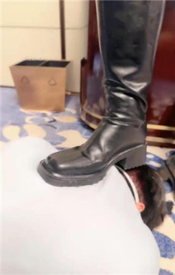 图片[7]_【简一】马术女教练-骑马爬行/鞭打/转胯/闻舔臭脚丫_绳艺库视频下载