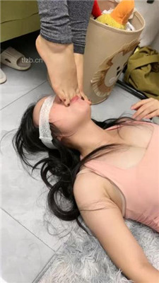 图片[15]_【橙宝】3S母畜-高跟裸足狂舔-奴下奴/sp/插嘴_绳艺库视频下载