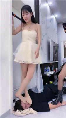 图片[8]_【麋鹿银儿】双S-打手心/全体重踩踏/灌圣水_绳艺库视频下载