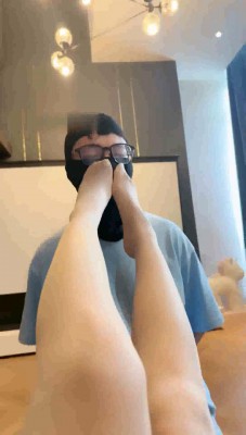 图片[11]_【美美子】双S踢裆场-高跟踩踏碾/手脚鞋底耳光_绳艺库视频下载