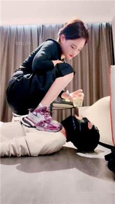 图片[8]_【九娘】提档/运动鞋踩踏/喝圣水_绳艺库视频下载