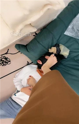 图片[12]_【辣姐】和男友逛街累了让家奴伺候_绳艺库视频下载