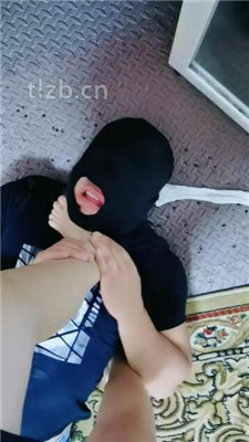 图片[17]_【西安欣】脚插嘴/舔皮鞋白袜/踩踏_绳艺库视频下载