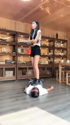 图片[5]_【沅芷大人】短靴超重度踩踏/狂抽耳光【双视角版】_绳艺库视频下载