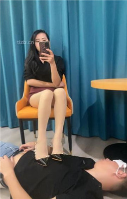 图片[4]_【Alice】数据线抽/肉丝高跟踩踏闻舔_绳艺库视频下载