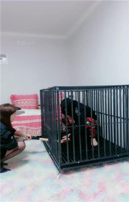 图片[2]_【艾琳】双S狗笼圈养重度虐打【双视角完整版】_绳艺库视频下载