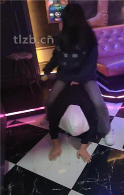 图片[11]_【小琪】KTV-脏鞋踩地毯/舔鞋舔jio/骑马_绳艺库视频下载