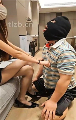 图片[13]_【森田熙子】模特S-虐乳/骑马/高跟踩狗舌/闻舔丝袜脚_绳艺库视频下载