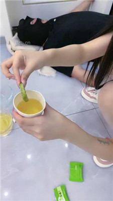 图片[19]_【麋鹿银儿】双S-打手心/全体重踩踏/灌圣水_绳艺库视频下载