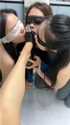 图片[8]_【橙宝】3S母畜-高跟裸足狂舔-奴下奴/sp/插嘴_绳艺库视频下载