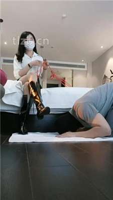 图片[10]_【米小唐】长靴高跟全体重踩/跪舔闻肉丝脚/胯下辱_绳艺库视频下载