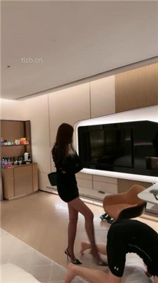 图片[14]_【美美子】长靴/高跟踢裆踩踏-耳光坐垫/恋足闻_绳艺库视频下载