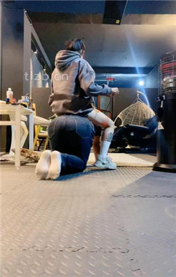 图片[2]_【冰诺】运动鞋白袜S-骑马爬行/踩狗爪_绳艺库视频下载