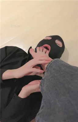 图片[3]_【清禾】品尝裸足/骑马爬行/舔马桶口水_绳艺库视频下载