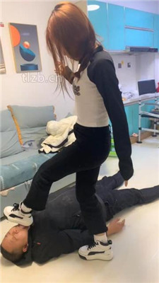 图片[12]_【精神小妹】双S-素人学生主-脏鞋脏袜臭脚辱_绳艺库视频下载