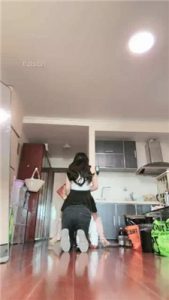 【糯米姐姐】白丝配华伦天奴教训狗奴_绳艺库视频下载