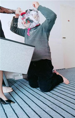 图片[6]_【bibi团】跪求圈养囚禁的狗奴_绳艺库视频下载